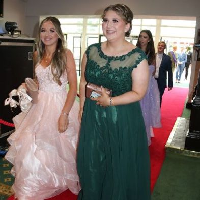 tsaPromRedCarpet2225)